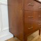 Commode en bois vintage