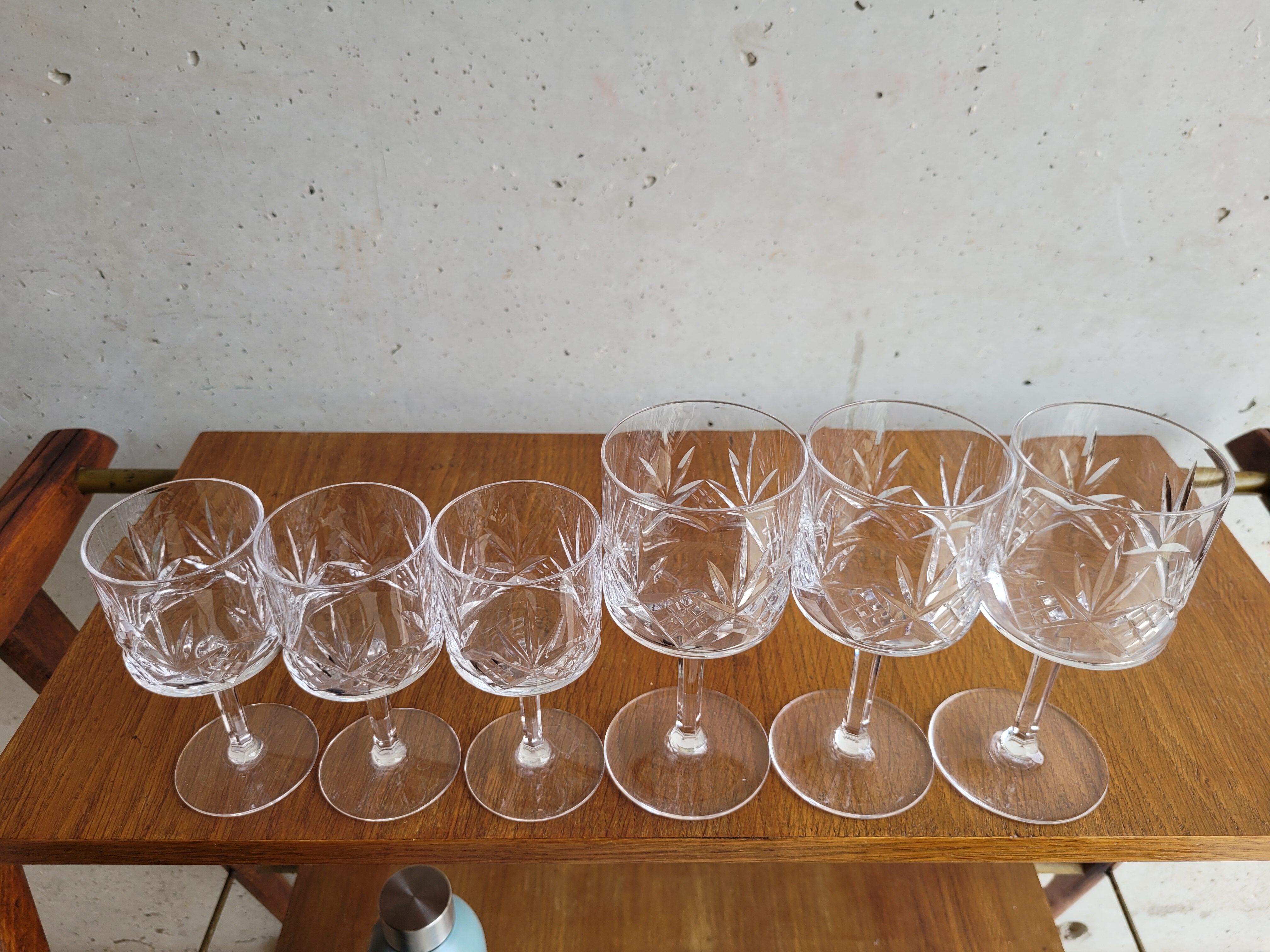 Set of 6 crystal walking glasses