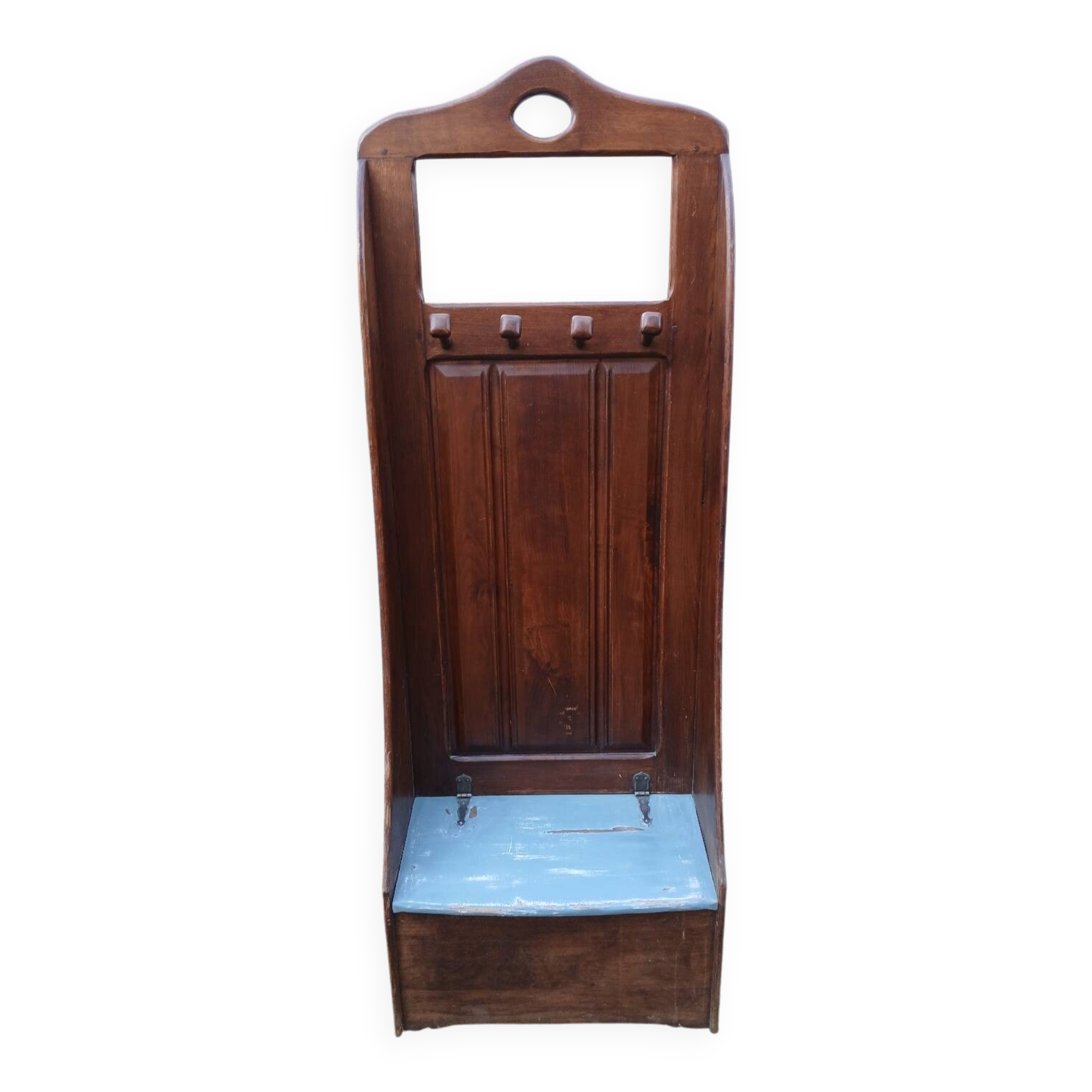 Wooden coat rack trunk