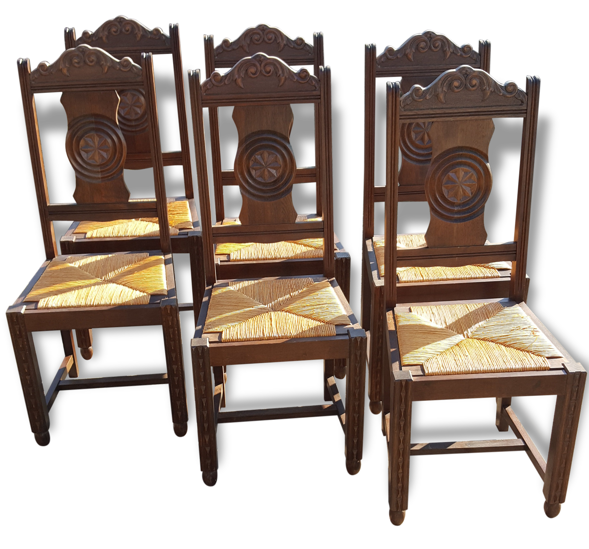 6 Chaises en paille et en bois sculpté  Selency