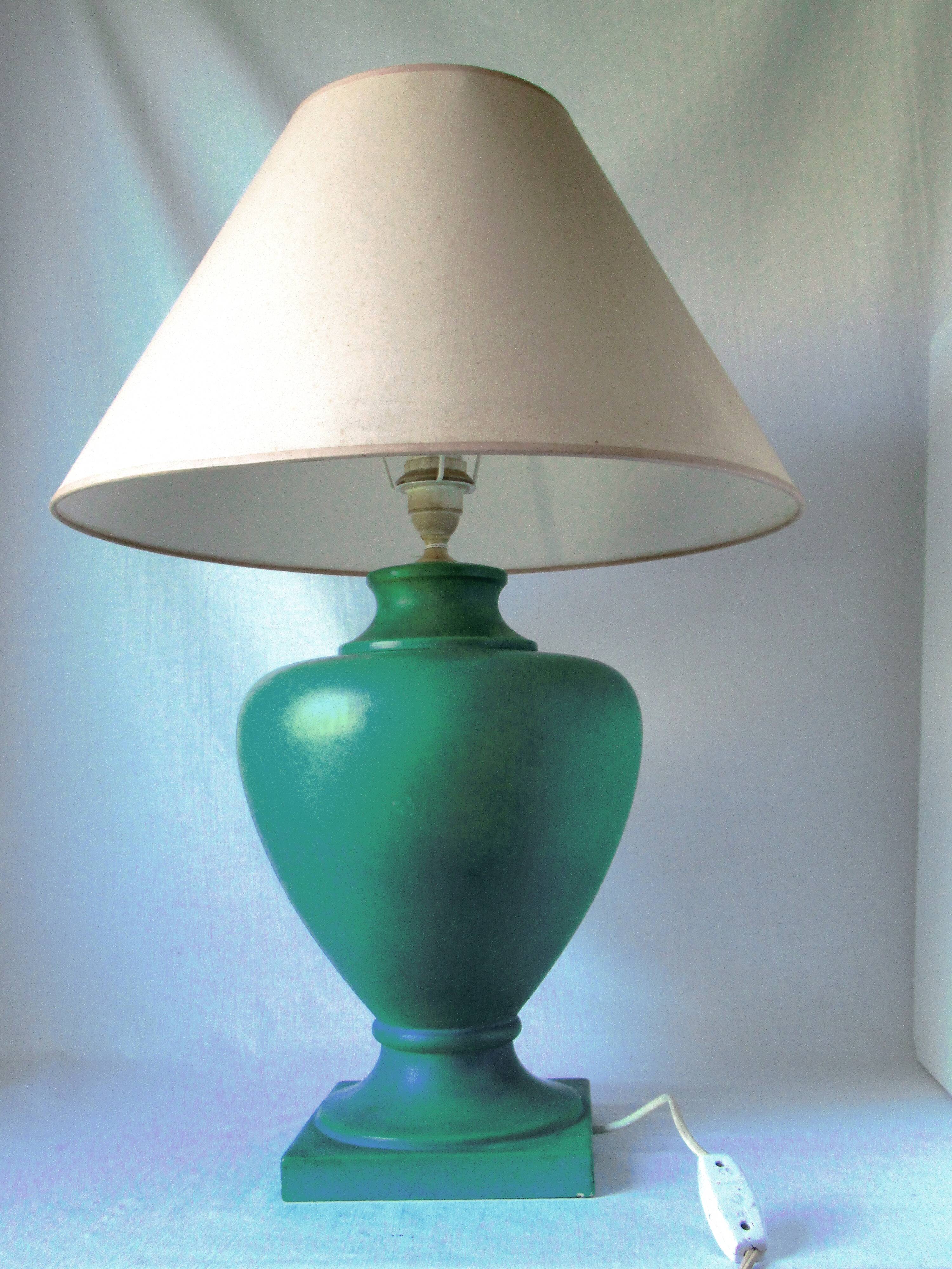 LIVING ROOM LAMP