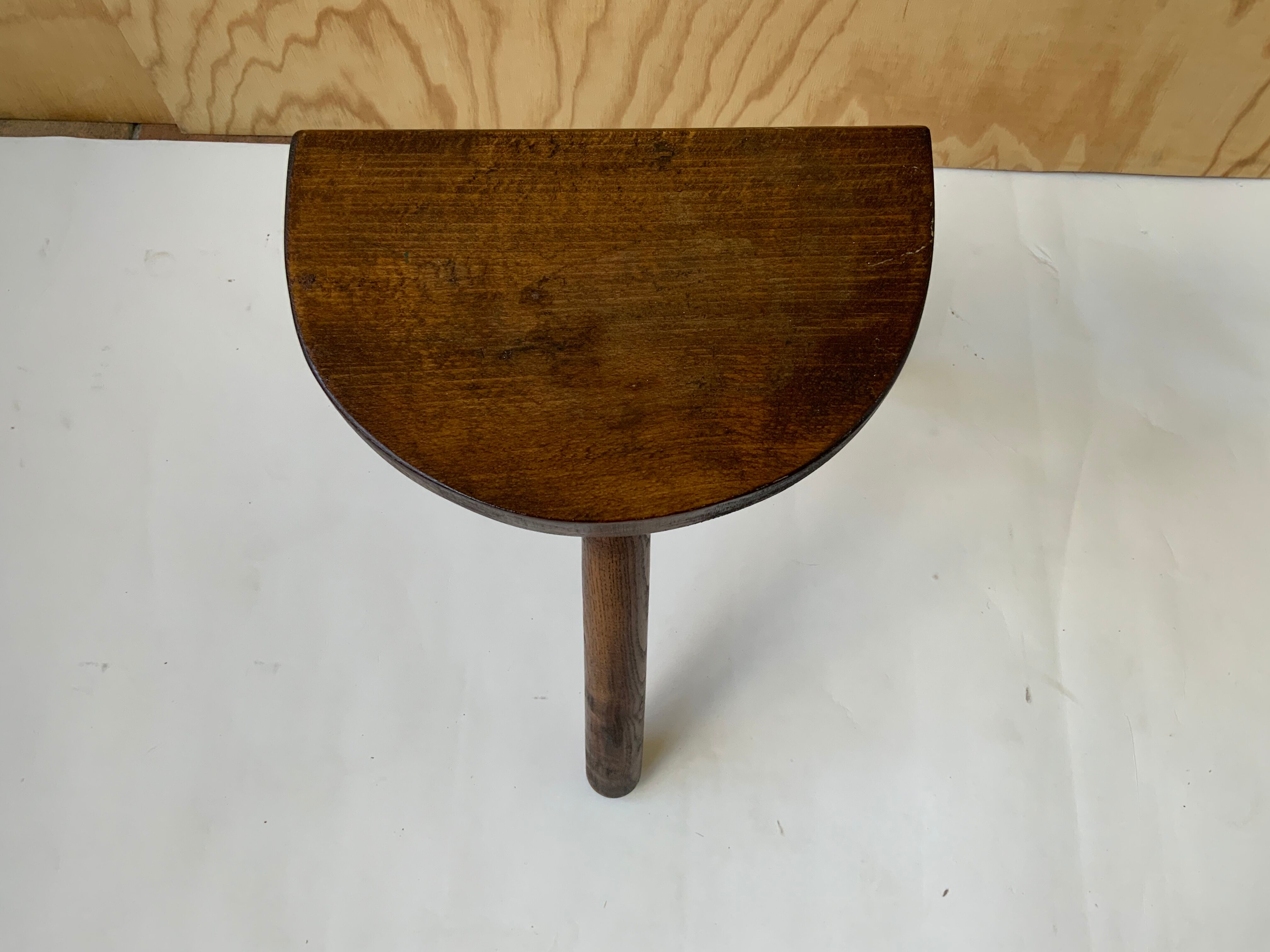 Tripod stool