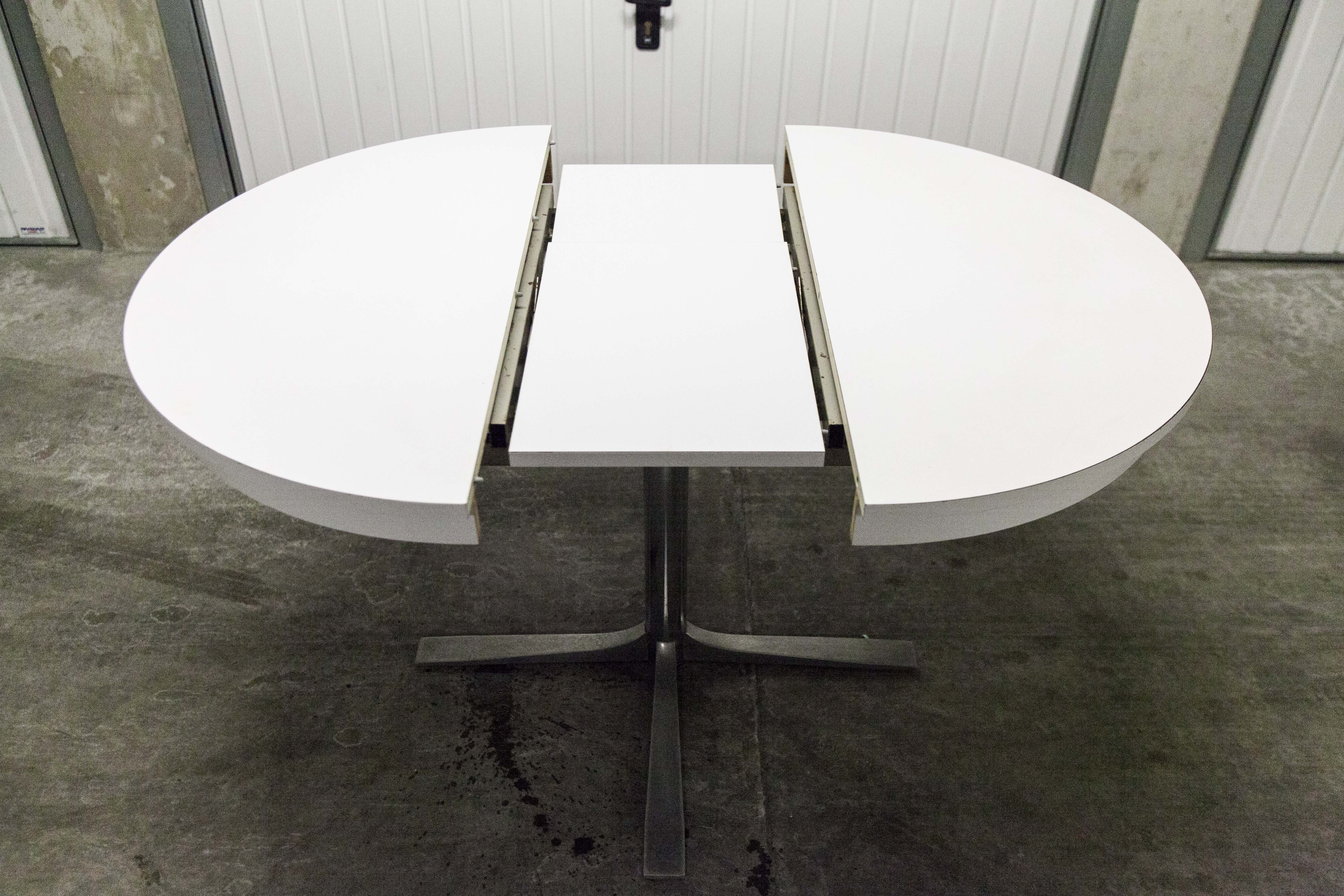 Round table convertible formica 70's central feet