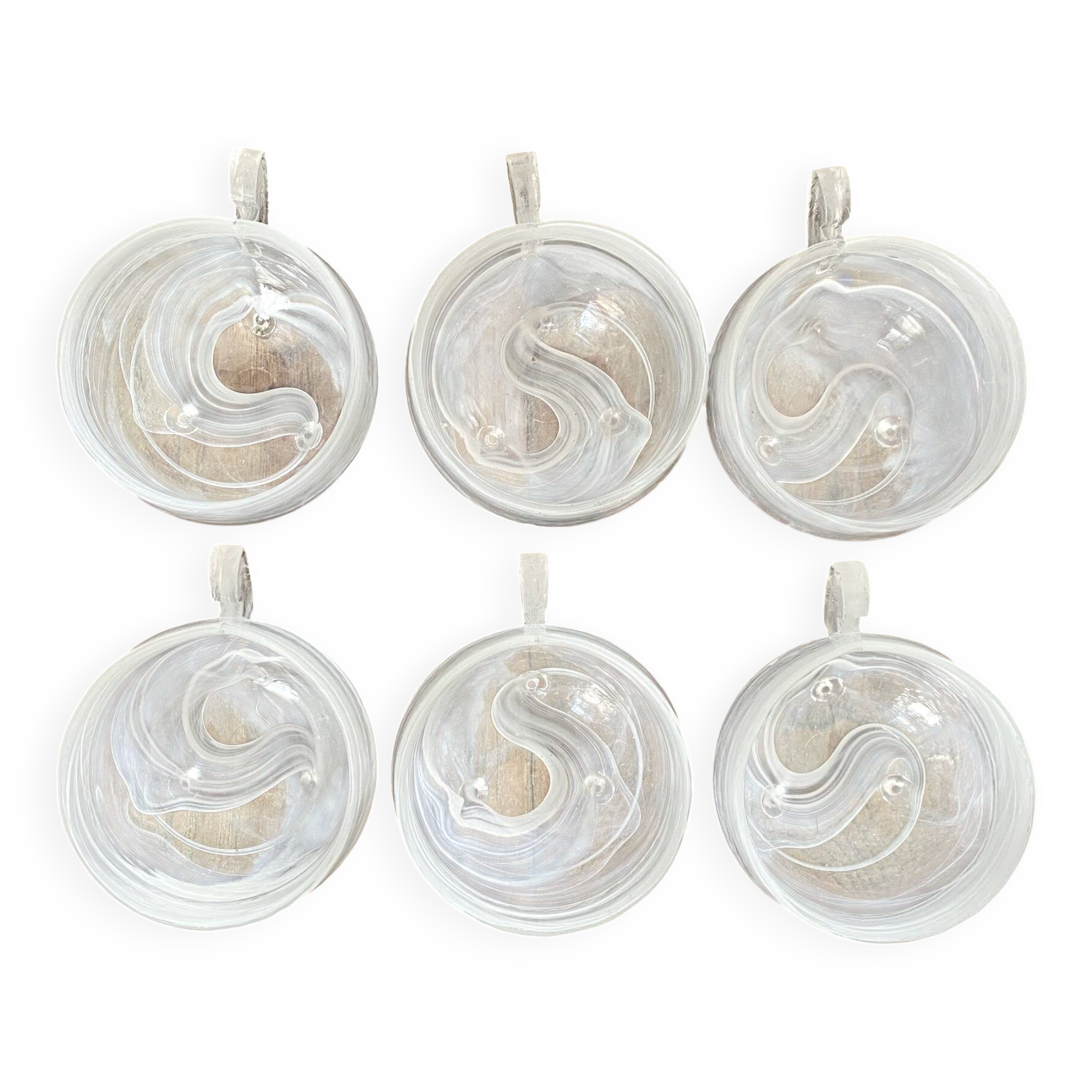 Tasses  en verre soufflé, esprit Murano