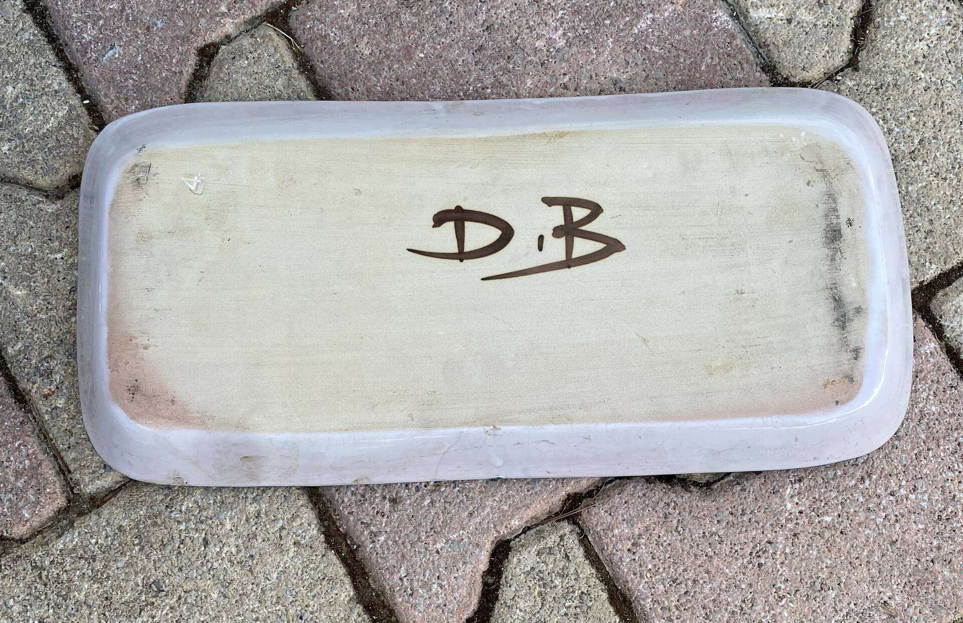 Ceramic plate