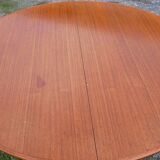 Dining round vintage with extensions