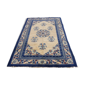 tapis chinois fait main  248 x 153