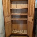Armoire parisienne