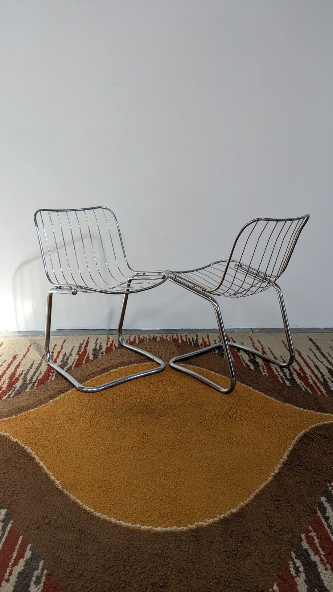 Vintage Space Age table and chairs