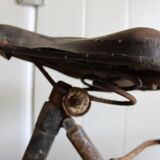 Vintage women's bicycle from the Manufacture de Cycles "Le lion d'or"