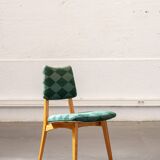 Set of 4 volak chairs