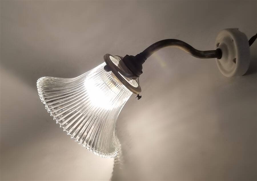 Holophane wall light