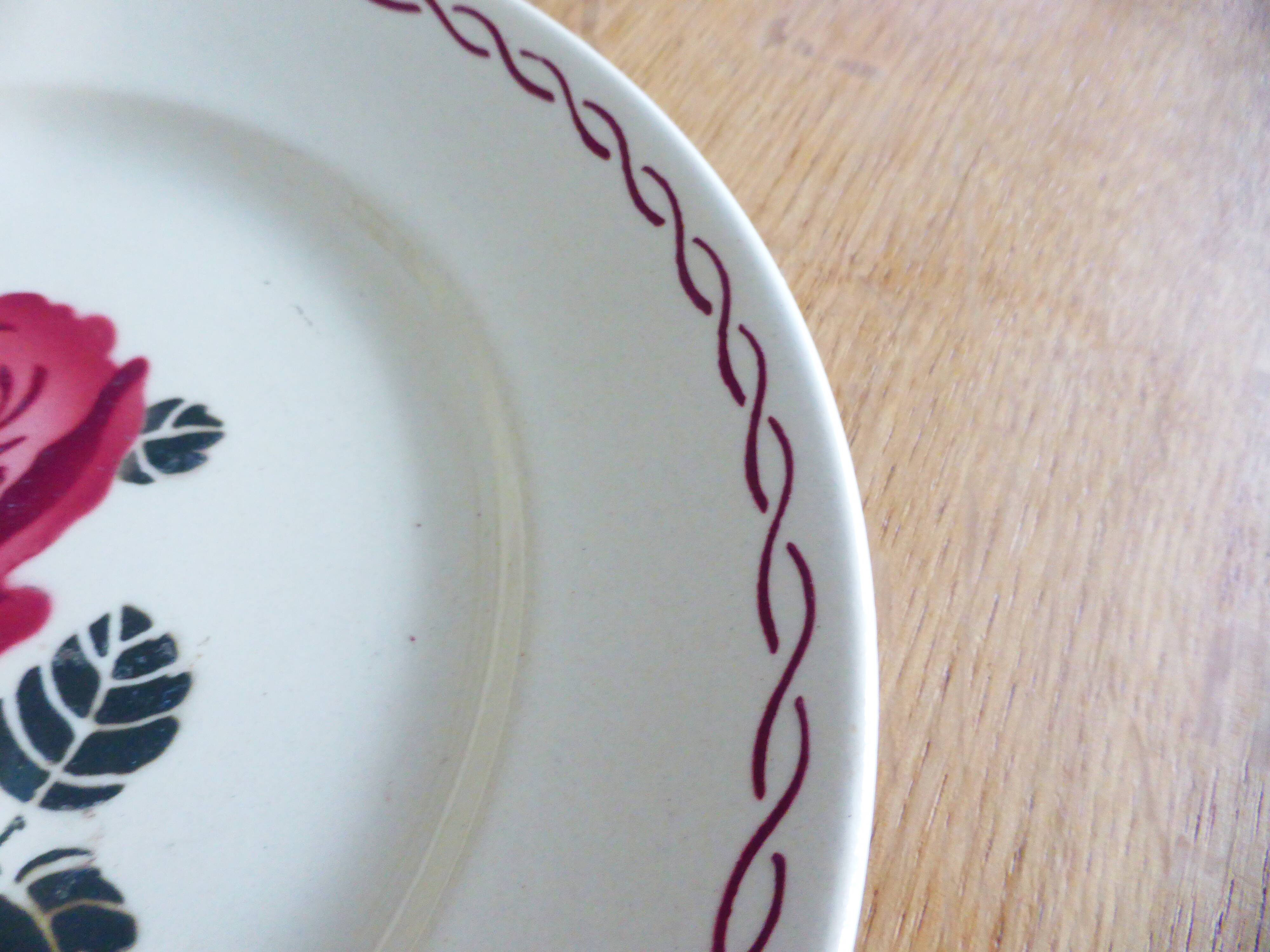 1 assiette plate vintage de Badonviller modèle Germaine 221232
