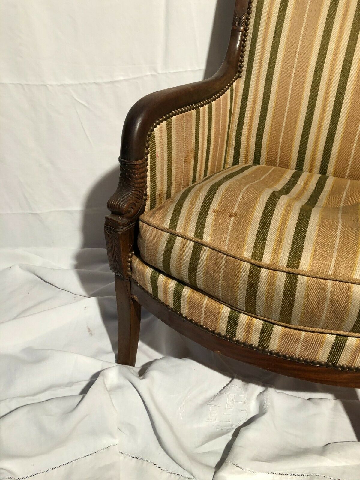 Chair shepherdess with dolphins era Restoration