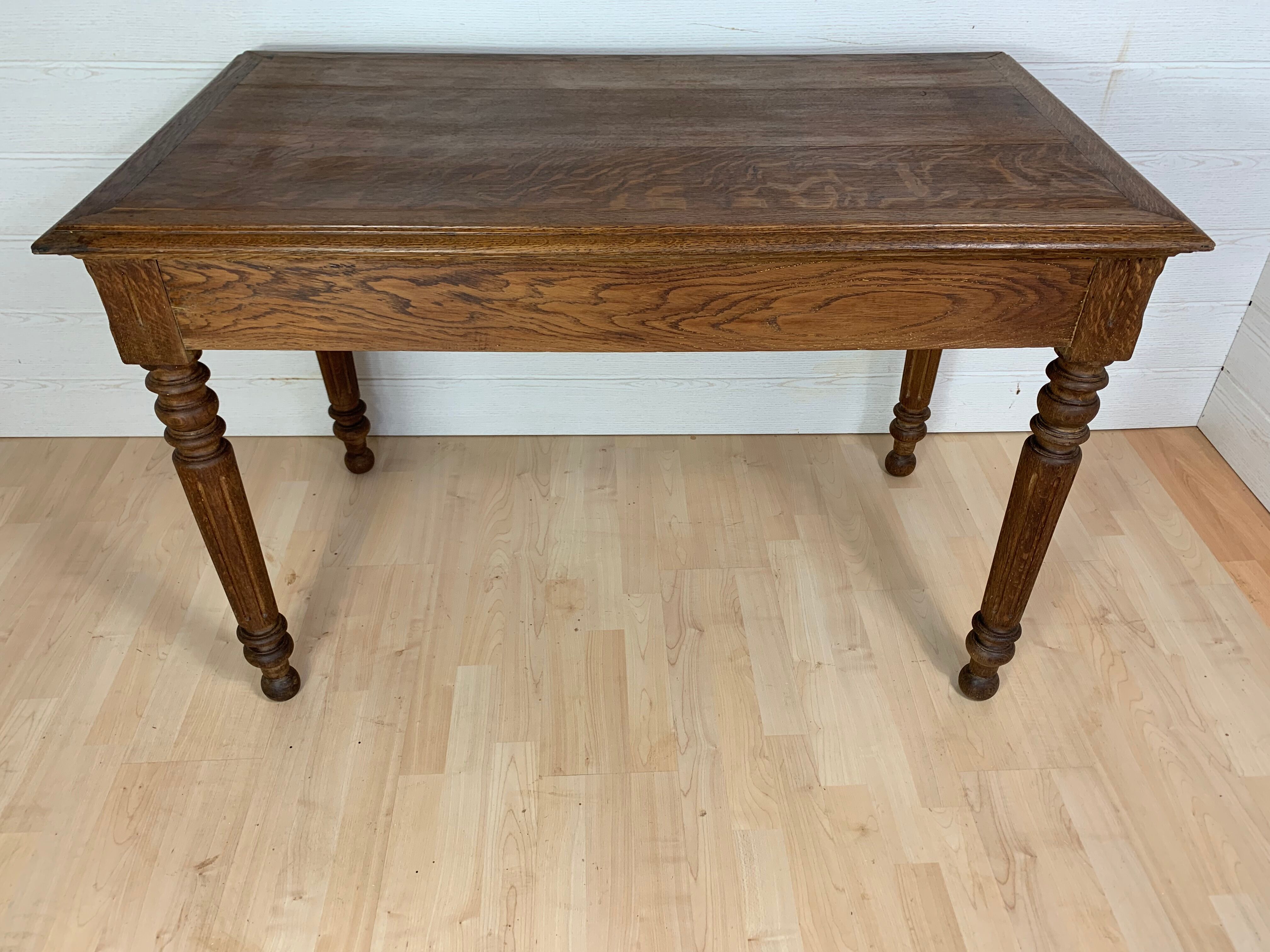Table de ferme bureau style Louis Philippe en chêne