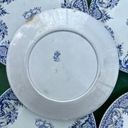 6 assiettes Gien série monogramme « 2nd choix »