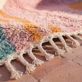 Traditional handwoven Beni Ourain rug from the Atlas, size 1.5/2.5 m.