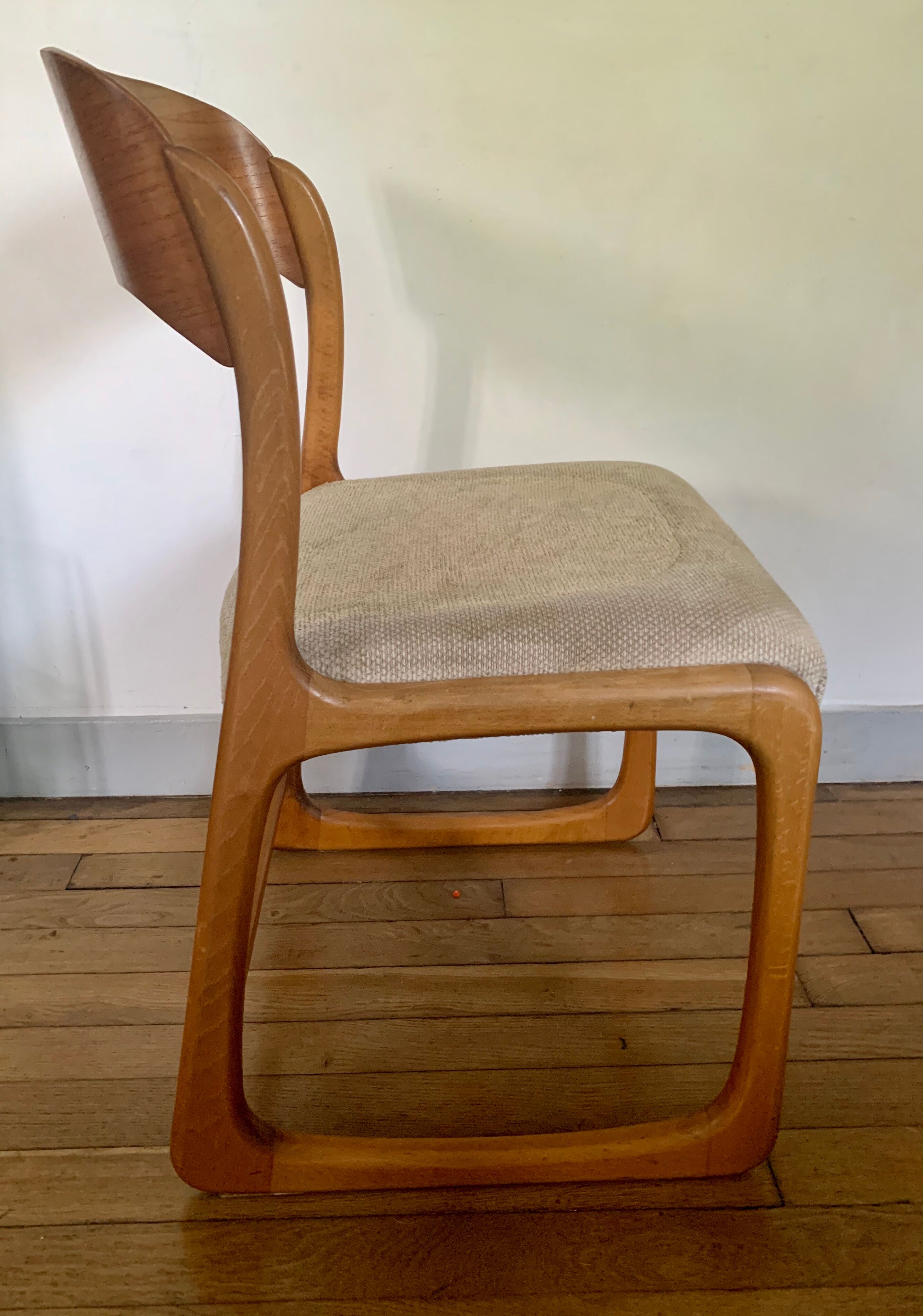 Baumann chair sled