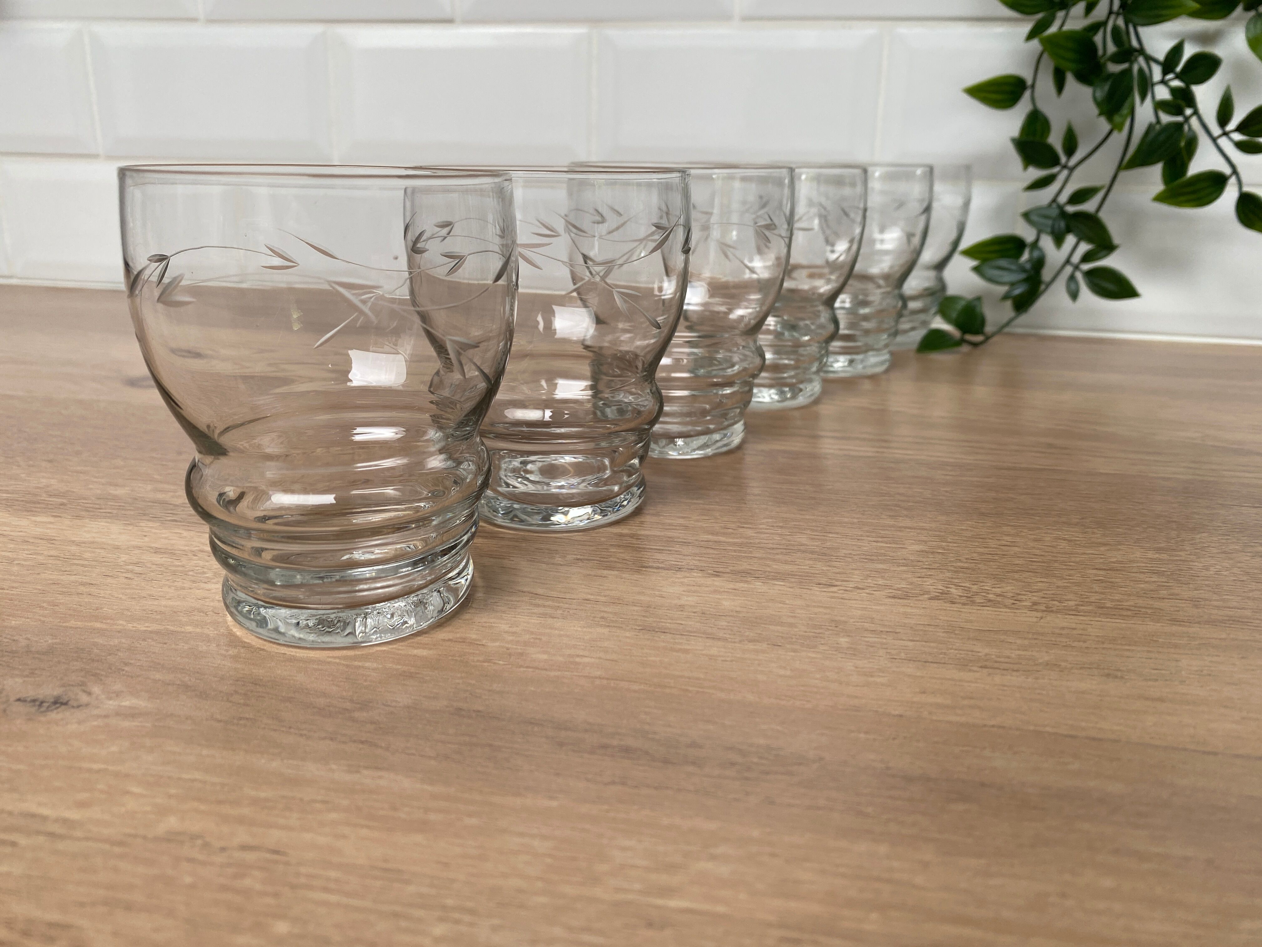 Set de 6 verres à eau en verre gravé