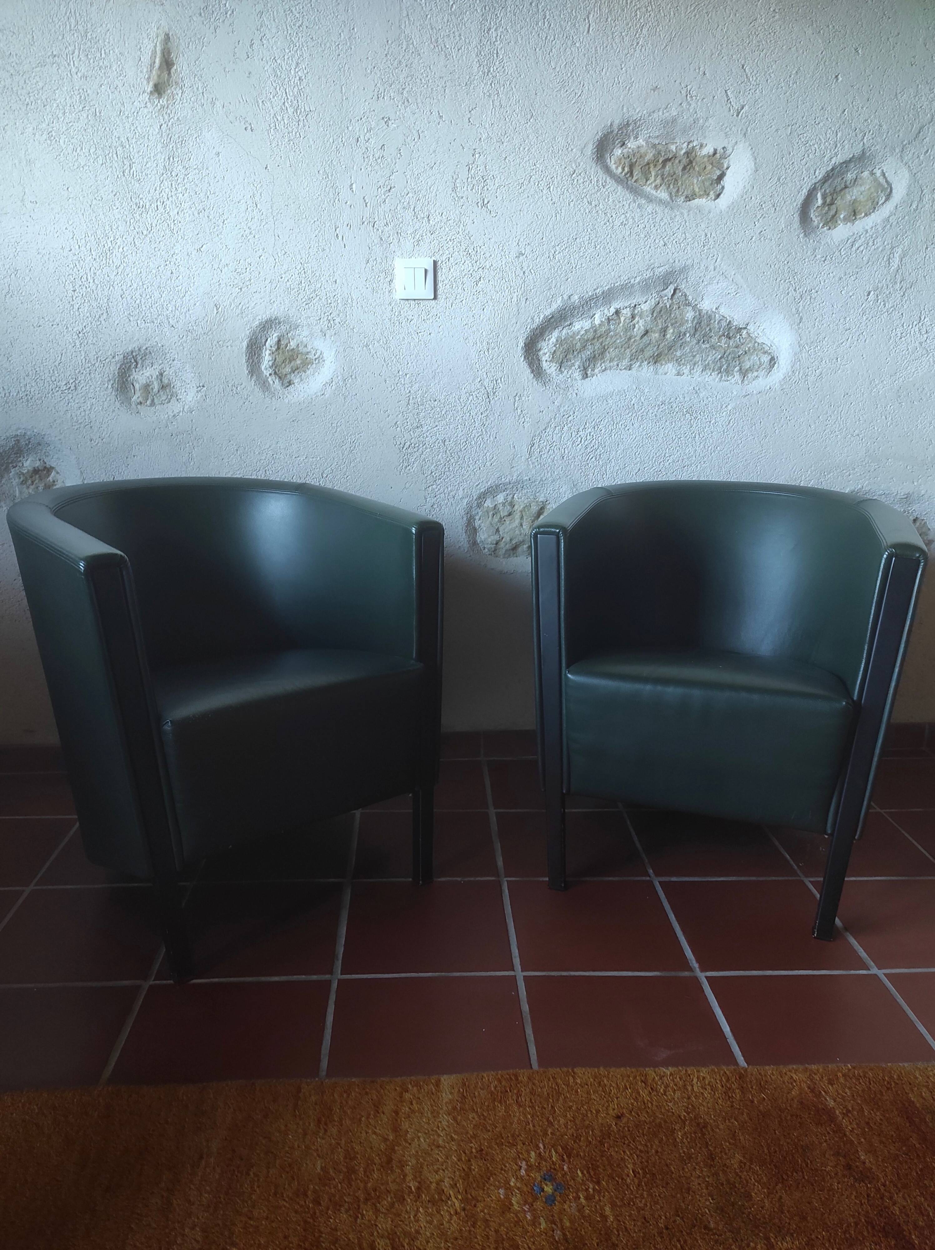 Pair of leather armchairs, Moroso - Italy, designer Antonio Citterio 1988