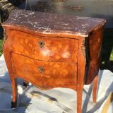 Commode style Louis XV