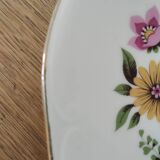 Set of 8 vintage Gien earthenware plates from the 70s with a floral pattern.