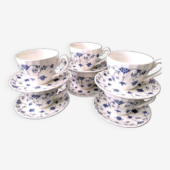 6 Tasses à thé en porcelaine anglaise Churchill Modèle Finlande