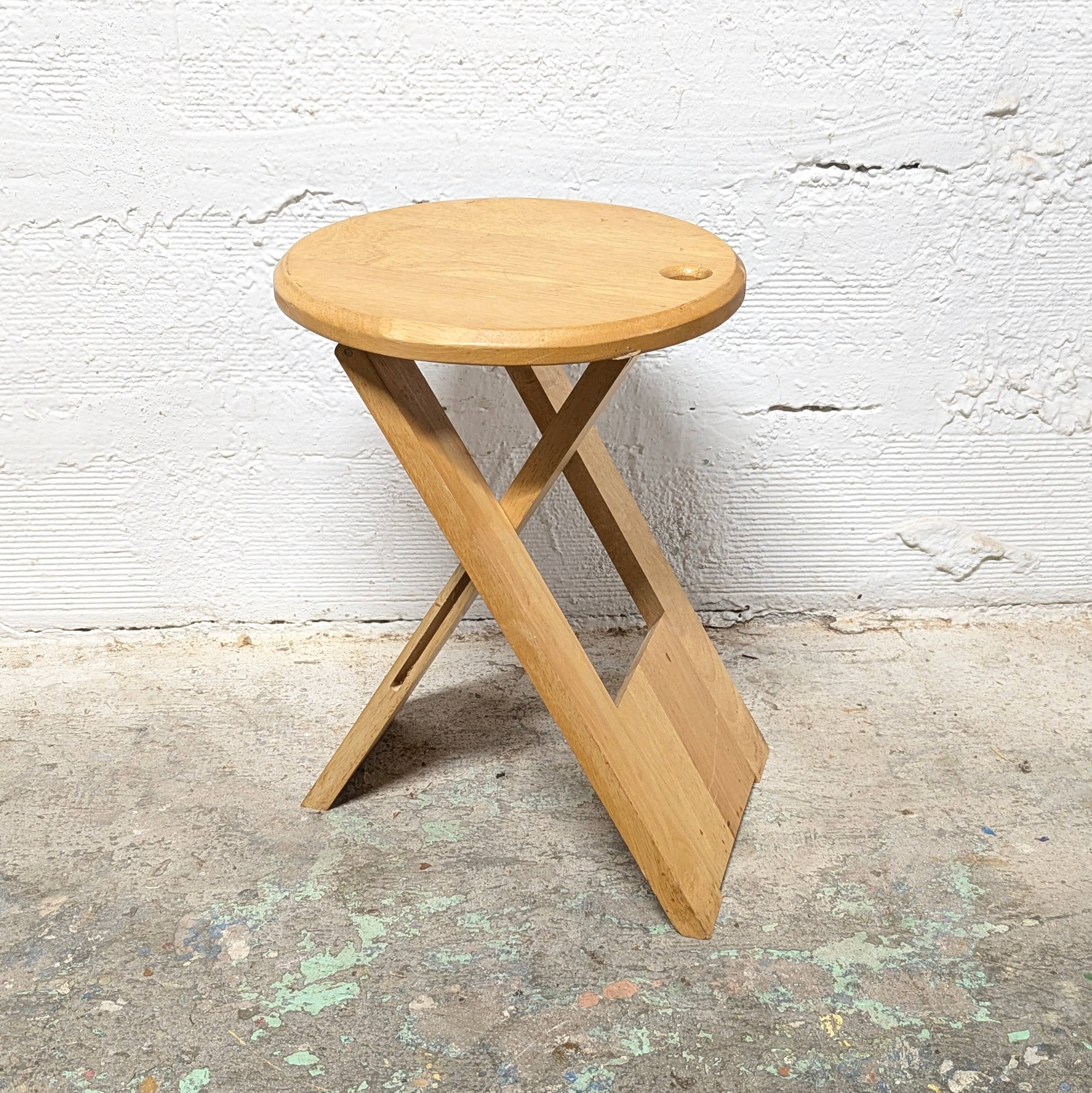 Folding beech stool
