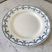 round dish in blue Iron Earth U&C Digoin Sarreguemines model Les Ternes late 19th century