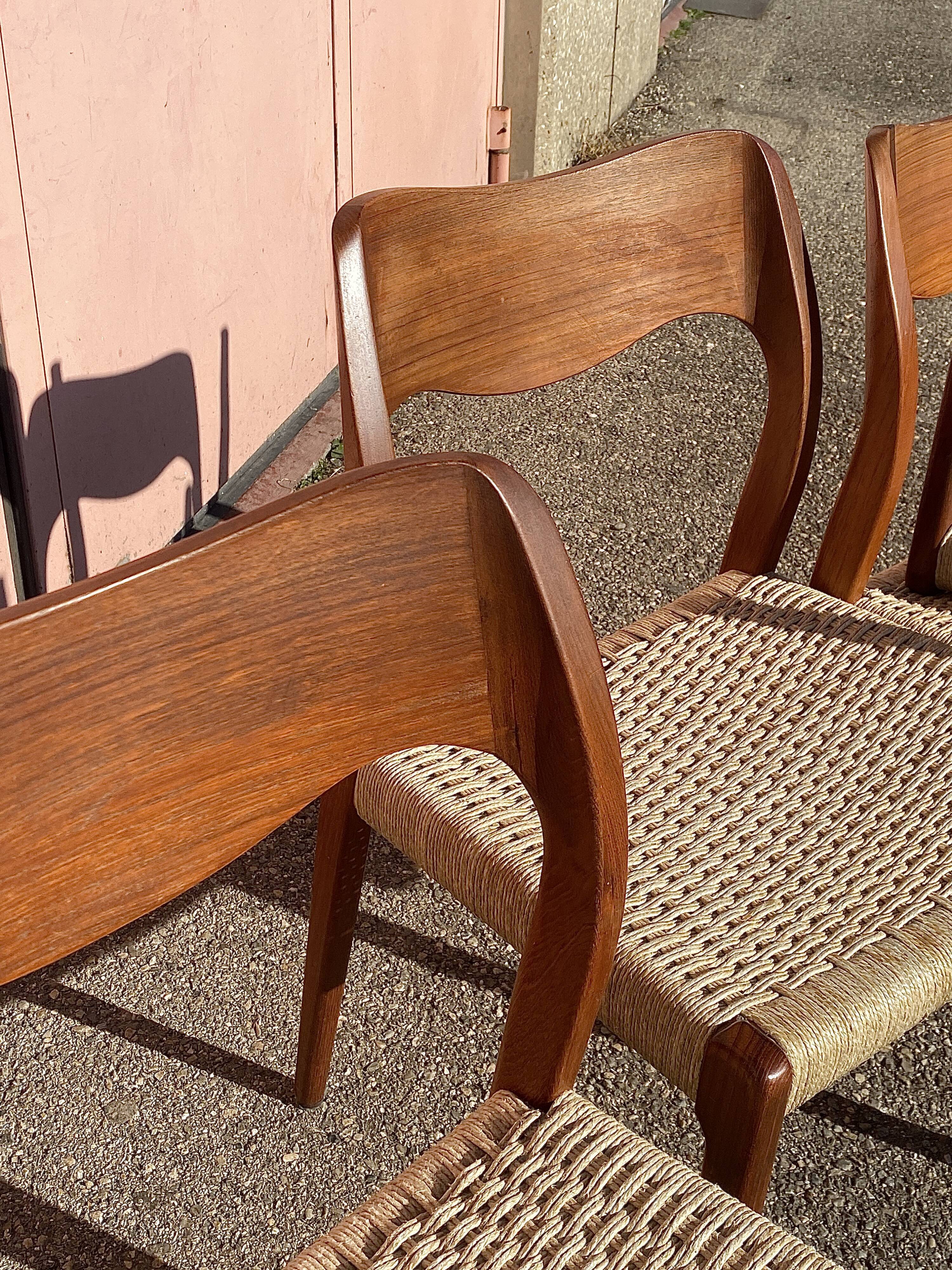 4 chairs série 71 by Niels Otto Moller for j l moller