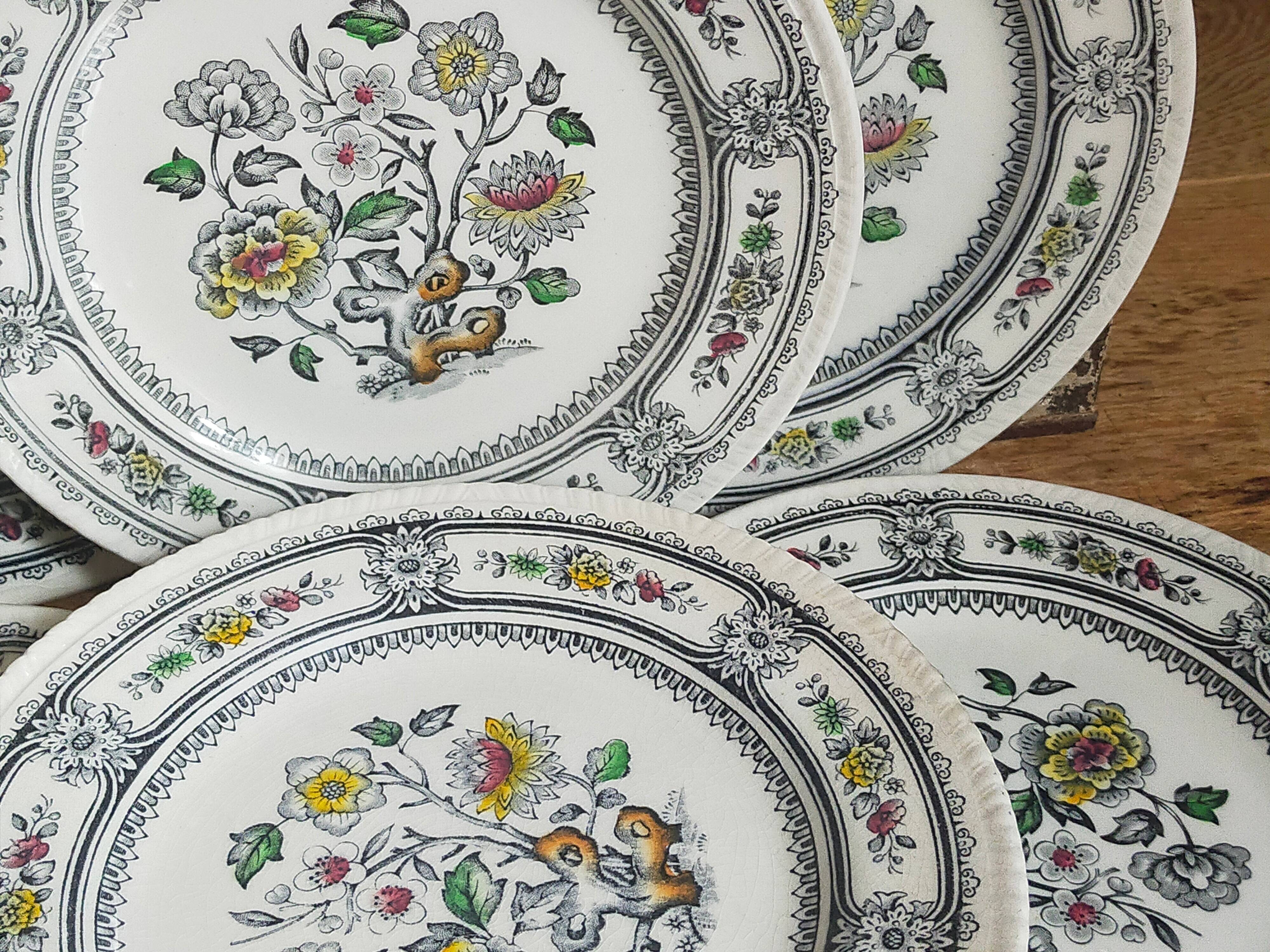 Six English porcelain dessert plates WOOD & SONS Dorset service