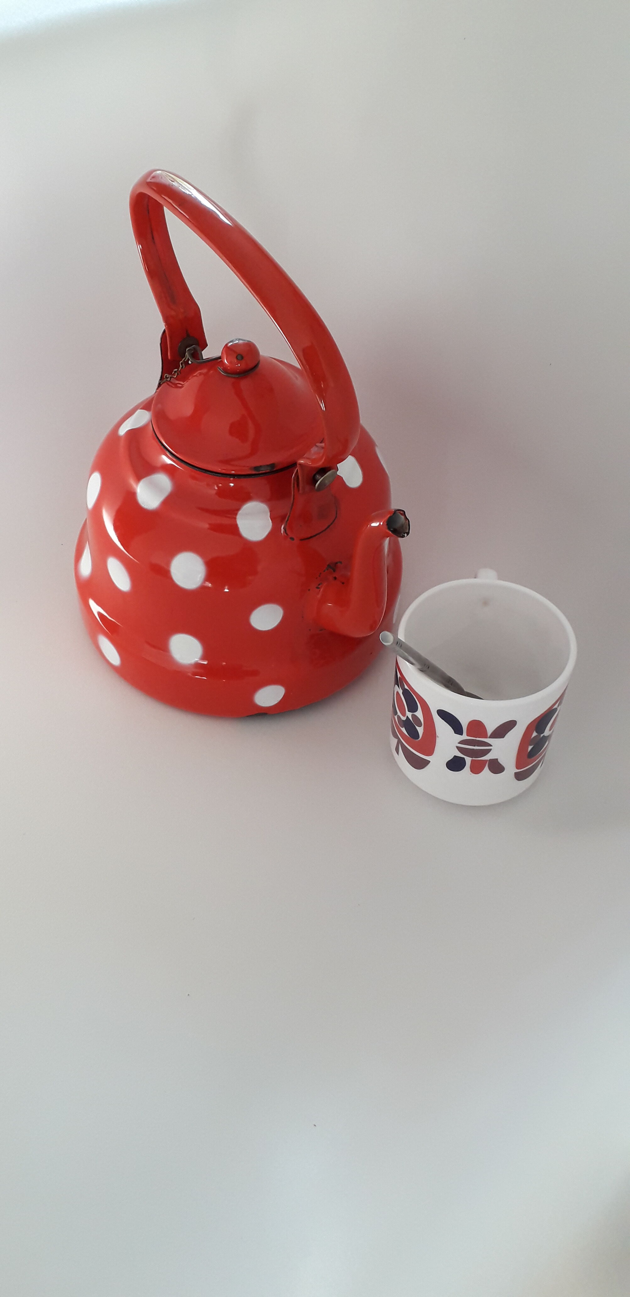 Enamelled polka dot teapot