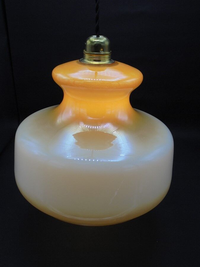 Vintage hanging lamp