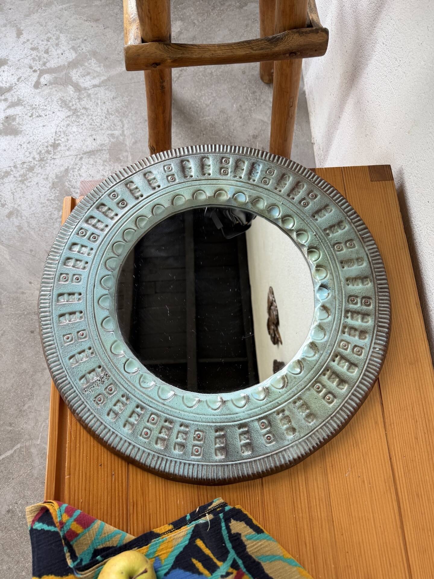 Art mirror Italy in ceramic from the 90s.