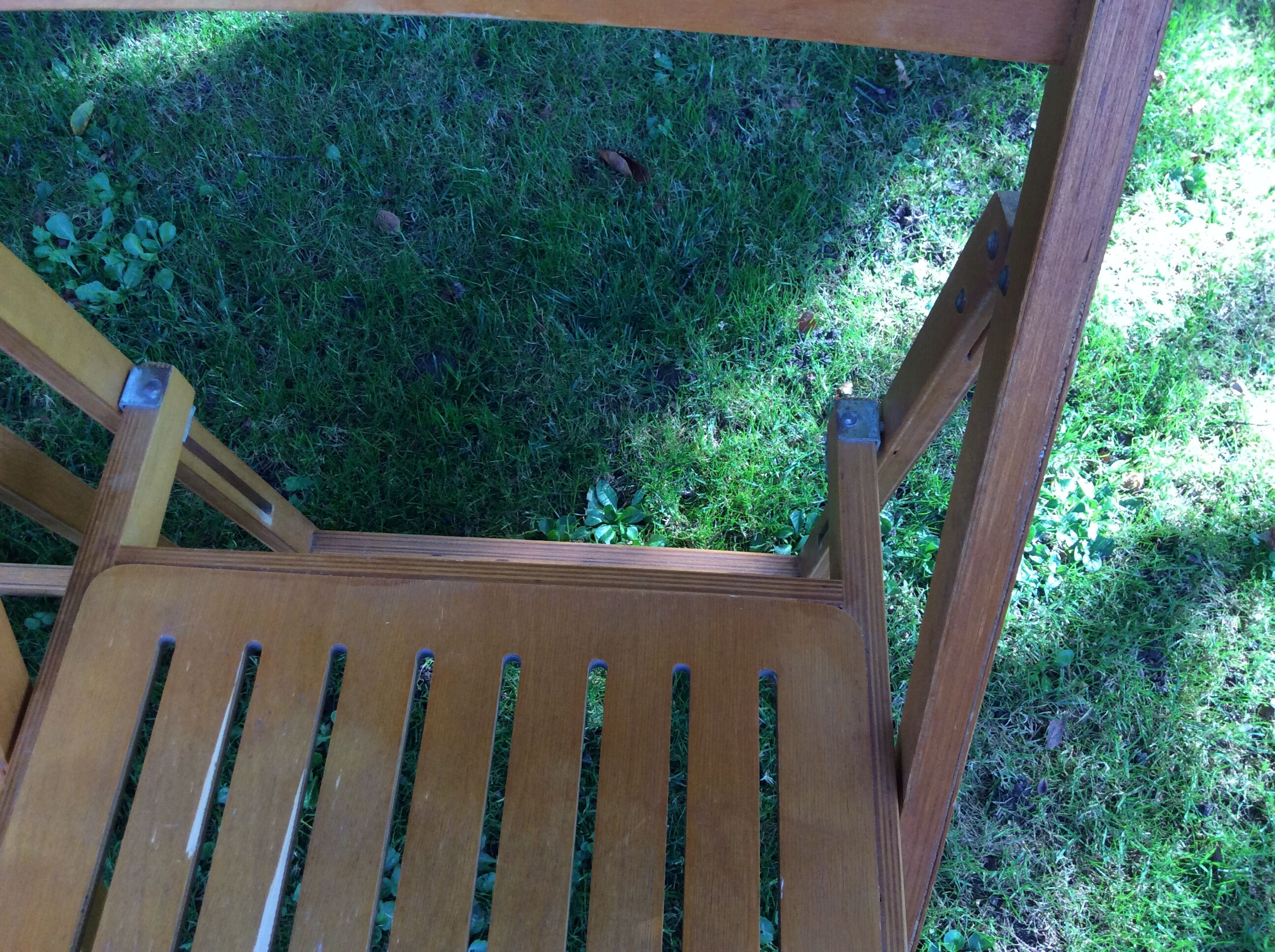 Series of 3 folding chairs