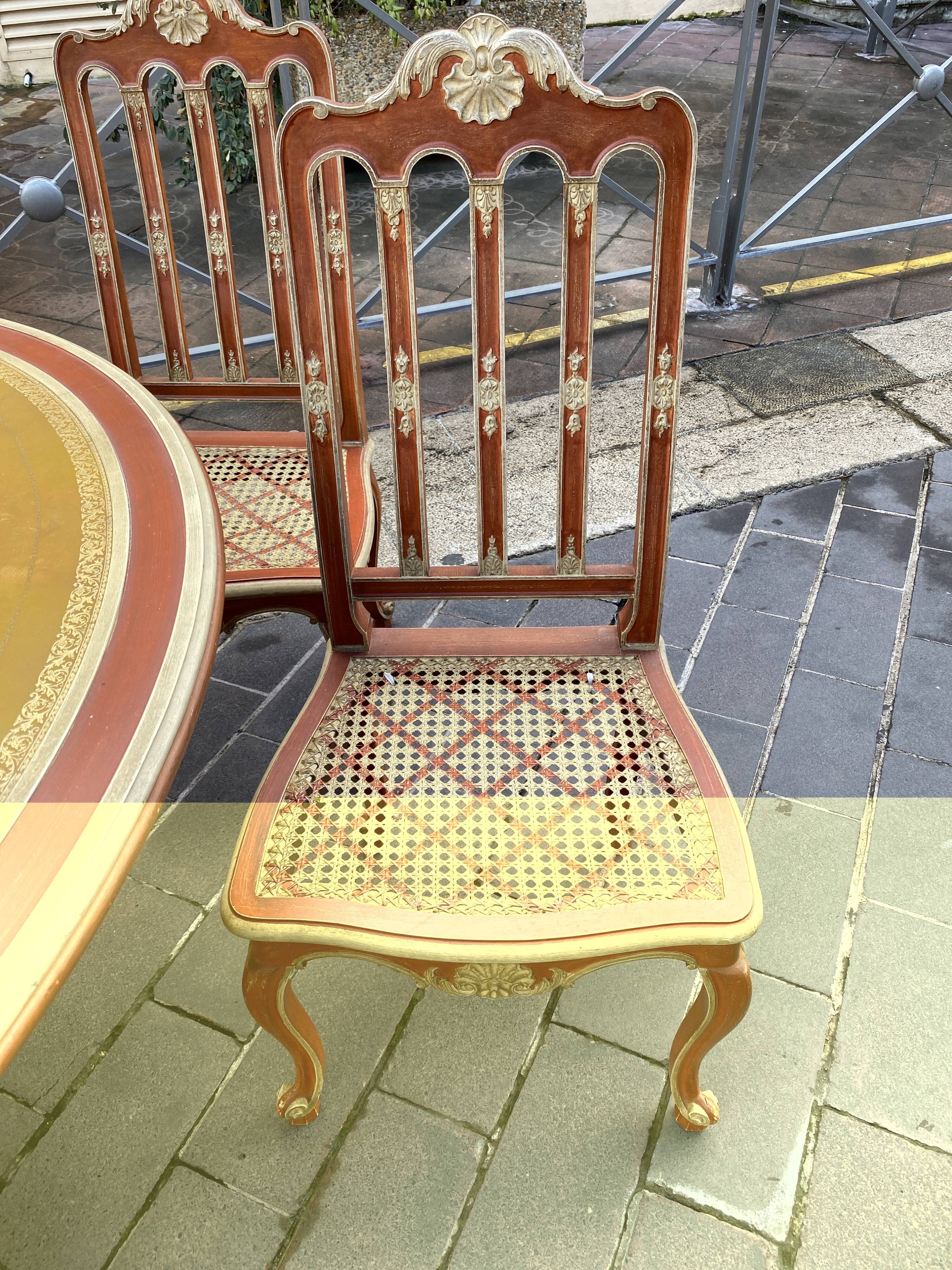 Table and 4 Regency style chairs Gouffè house