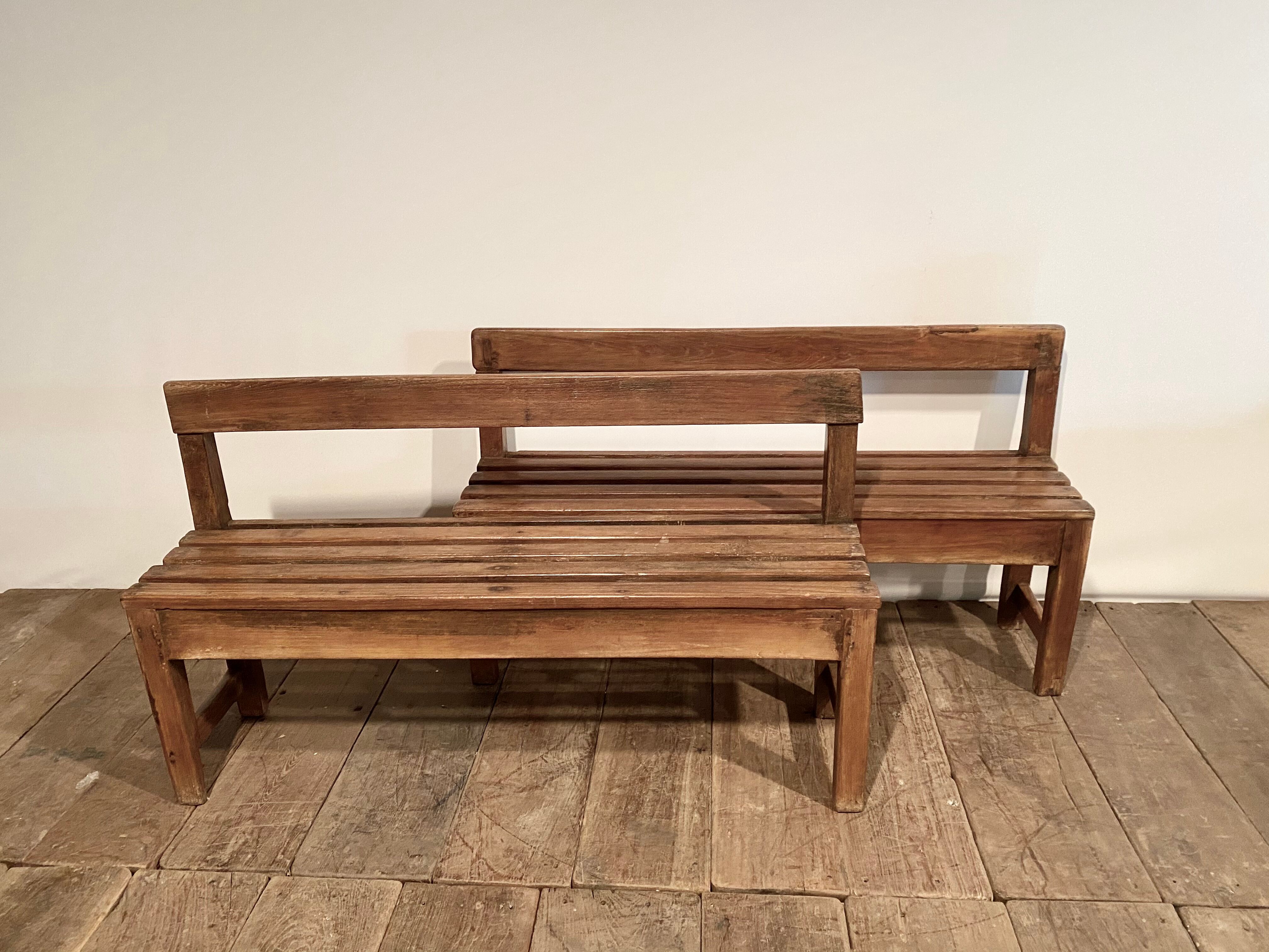 Schoolboys' bench with exotic wooden slats -XXeme