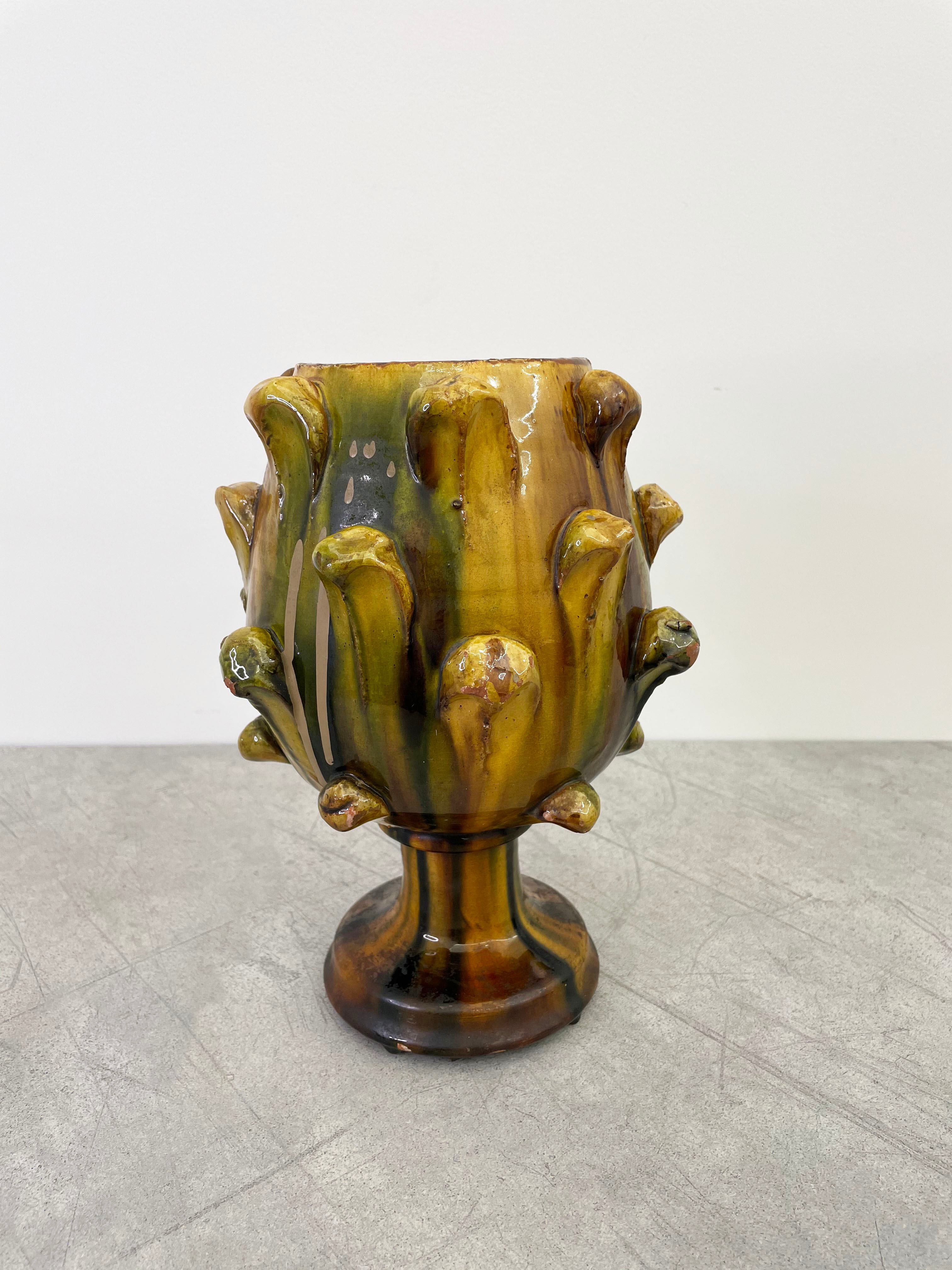 Vintage 'pigna' vase