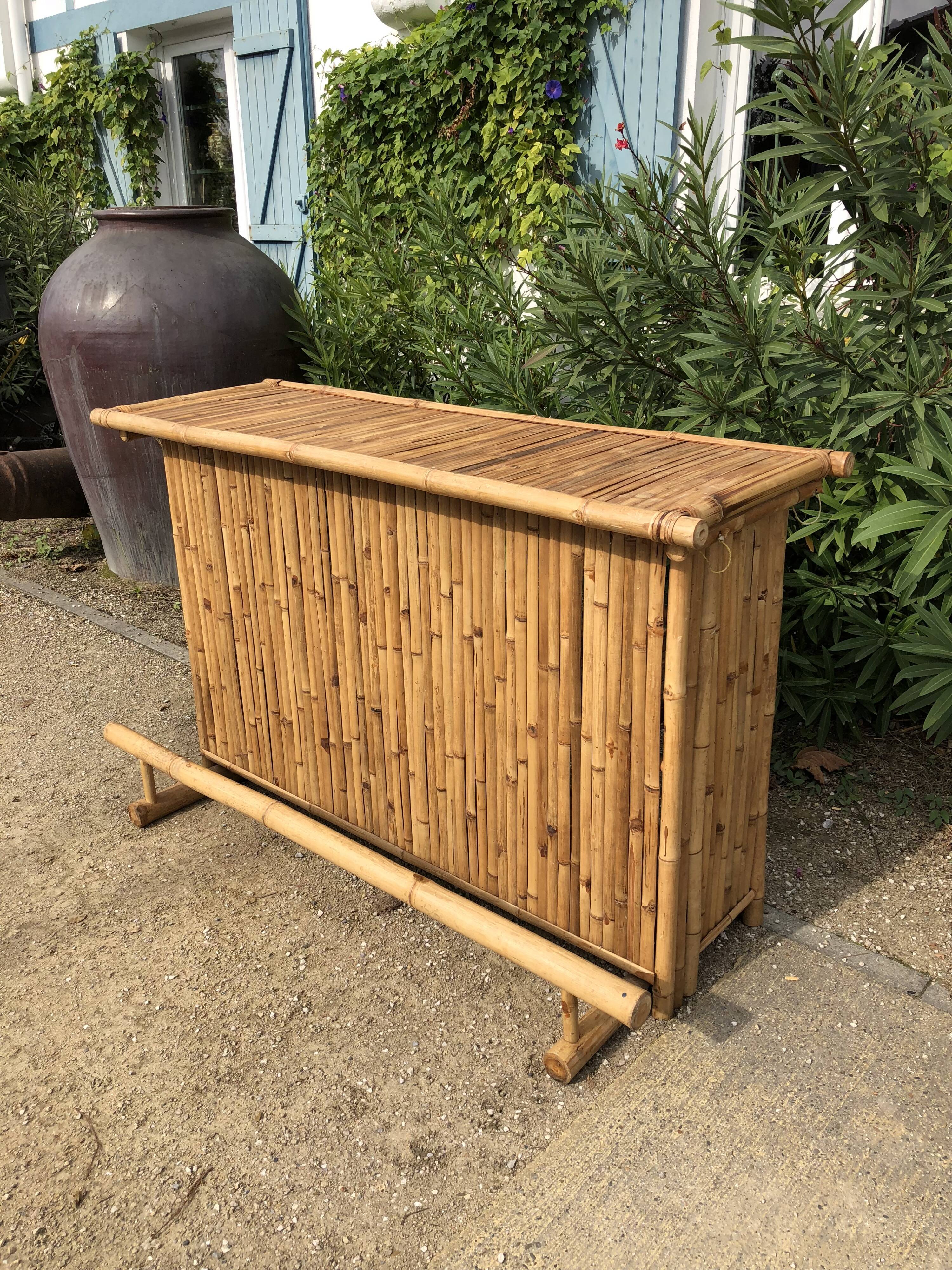 Bamboo bar