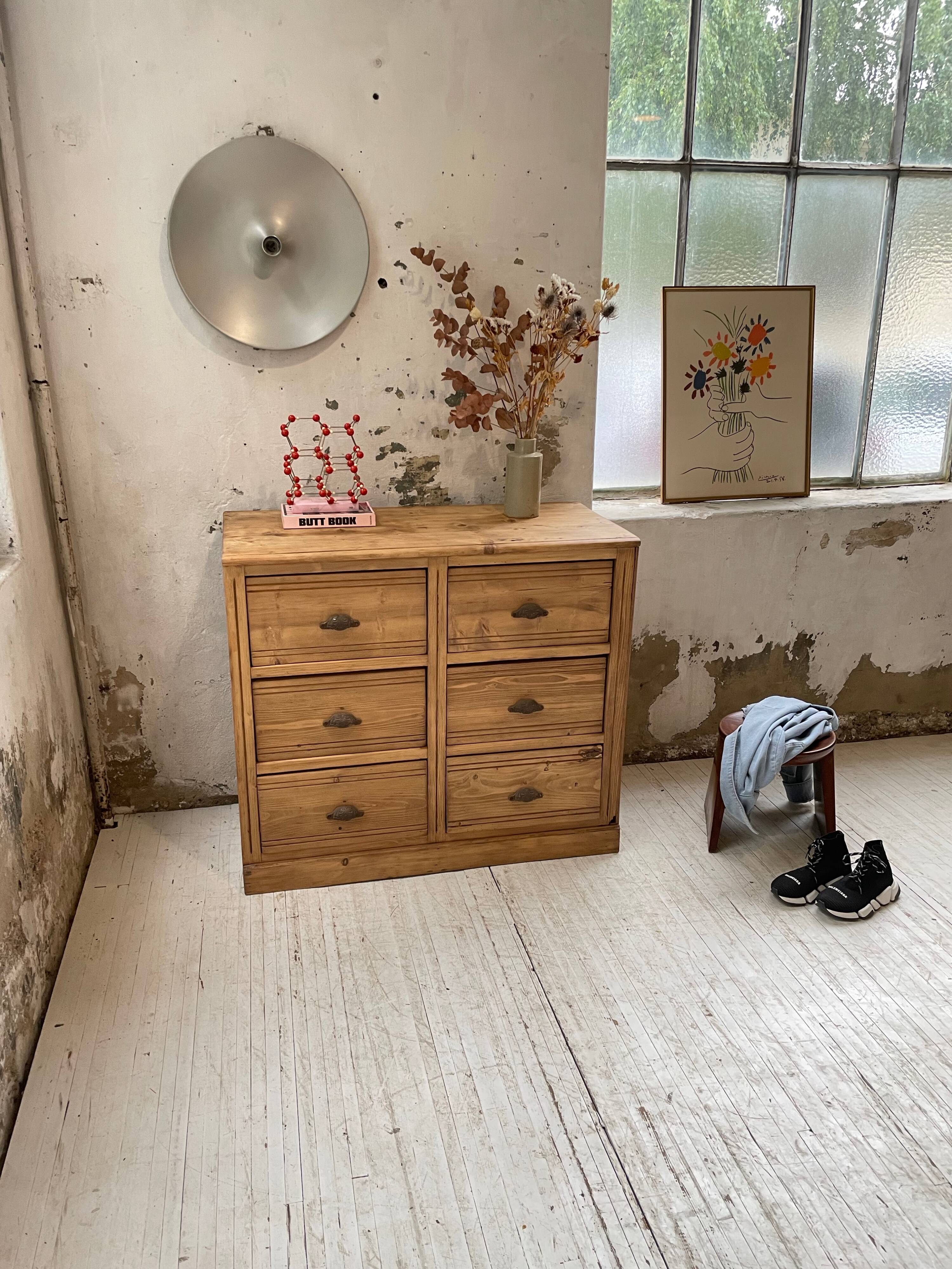 Convenient pine workshop furniture