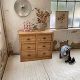 Convenient pine workshop furniture