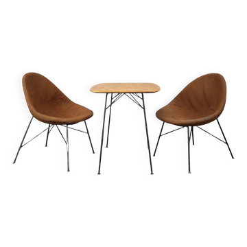 Mid-Century Italian Coffee Table and Two Chairs, 1960s
