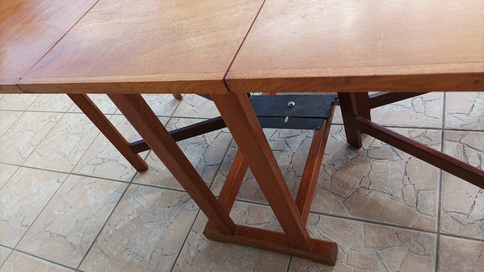 Folding table in beech from 1950