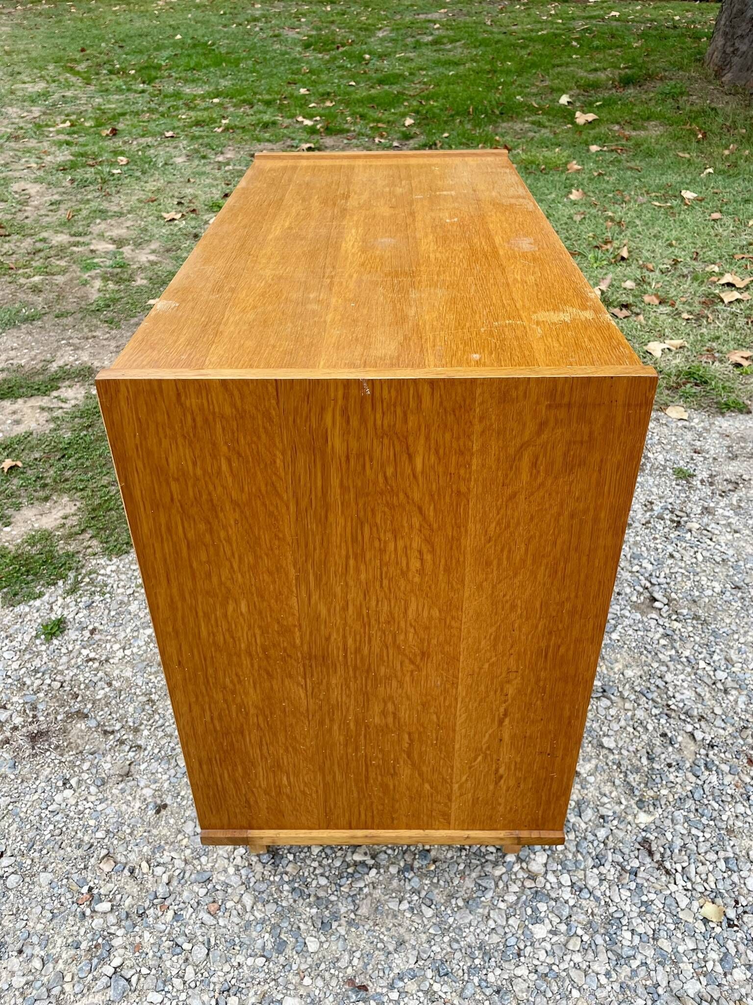 Vintage Mid-Century Scandinavian chest of drawers with tapered legs, 4 drawers, Oak, 1950s.