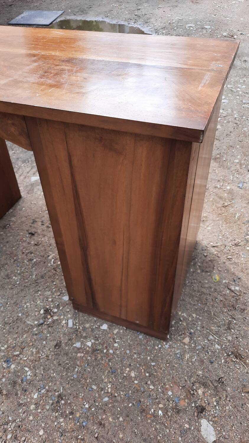 Art deco style desk