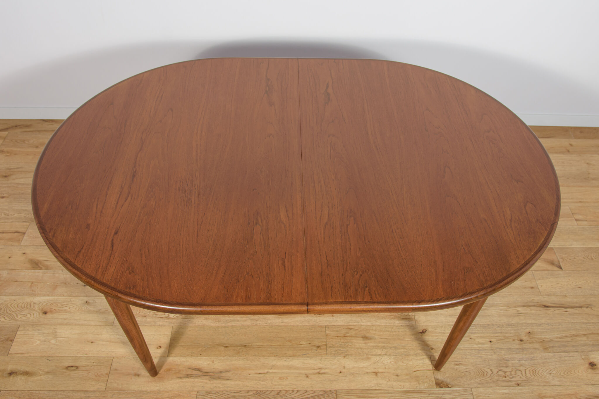 Mid-century modern teak oval dining table from G-Plan, United Kingdom, 1960s