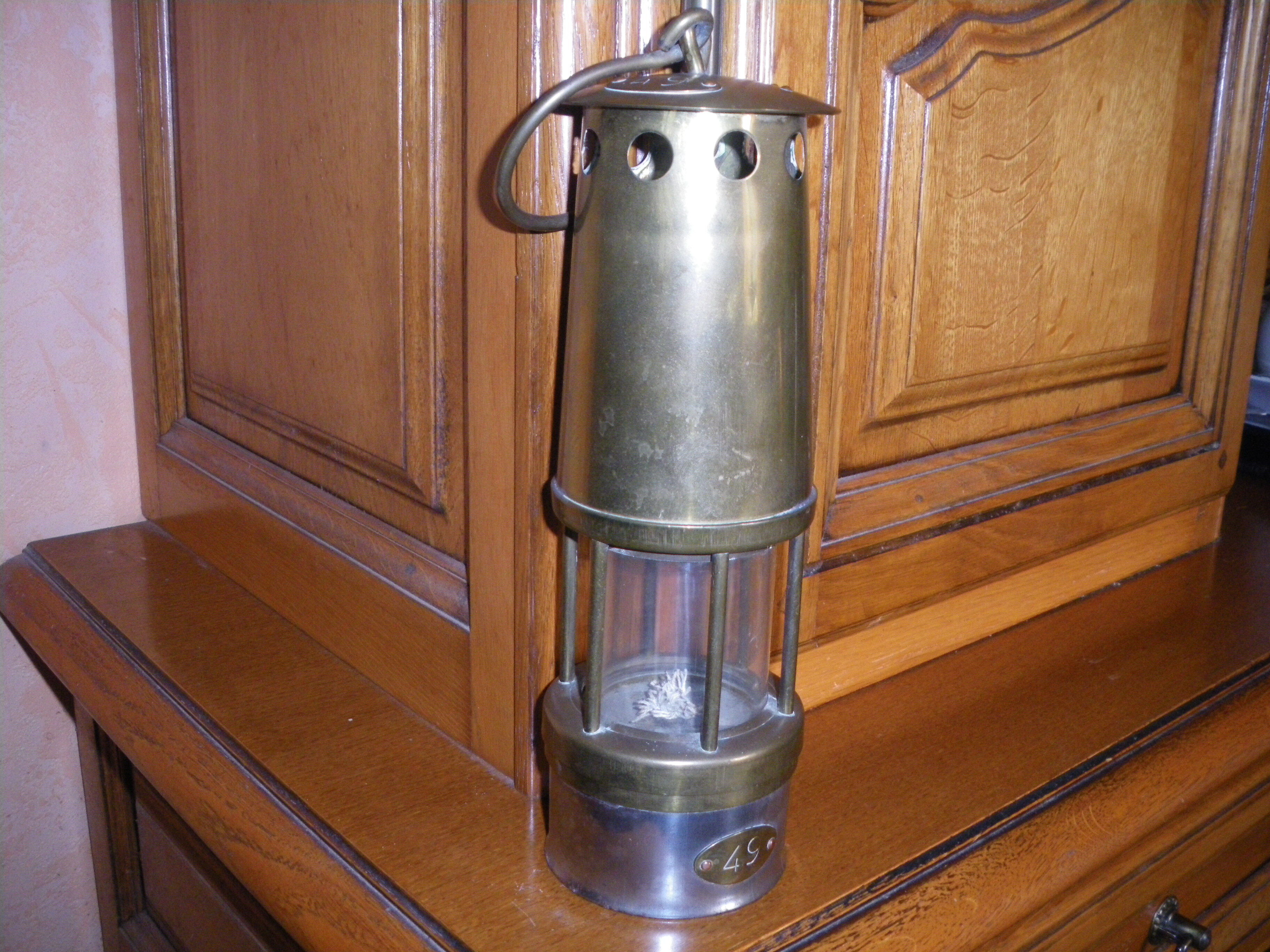 Miner's lamp