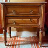 Small chest of drawers