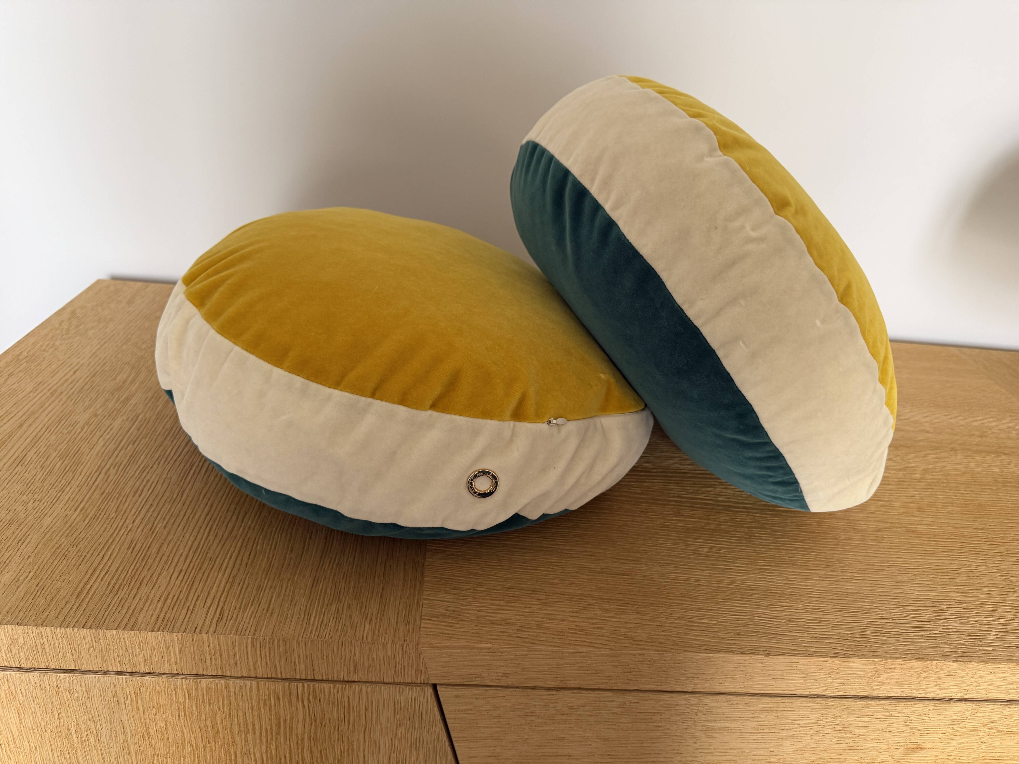 Coussins Bonbon rond Indiana Madavi