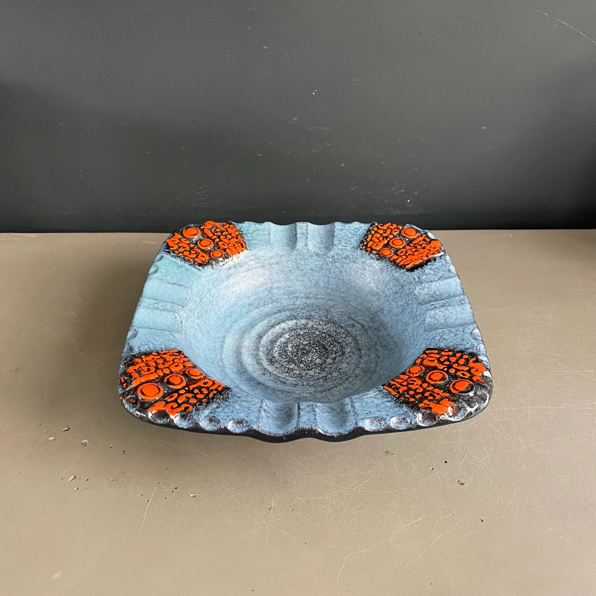 Dumler and Breiden fruit bowl, relief 70/26, West Germany, 1970s.